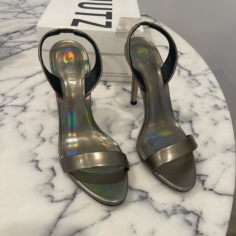 Brand new schutz saldals